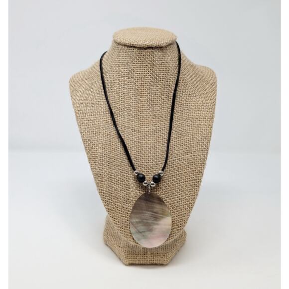 Black Cord Beaded Abalone Shell Pendant Beach Boho Necklace - Picture 1 of 5